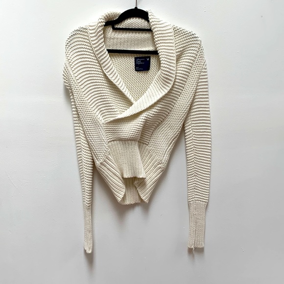 American Eagle Outfitters Sweaters - FINAL PRICE*** American eagle white knit sweater